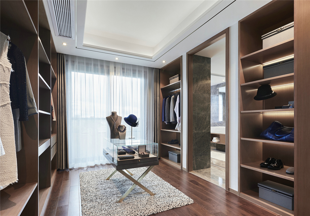 整木定制衣柜有哪些注意事項?(圖4) 整木定制衣柜有哪些注意事項?(圖4)