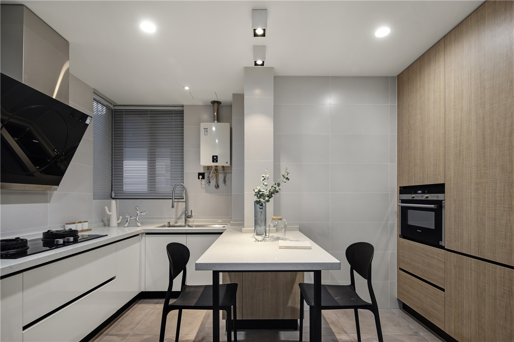 整木櫥柜定制加盟代理注意事項(xiàng)(圖2) 整木櫥柜定制加盟代理注意事項(xiàng)(圖2)