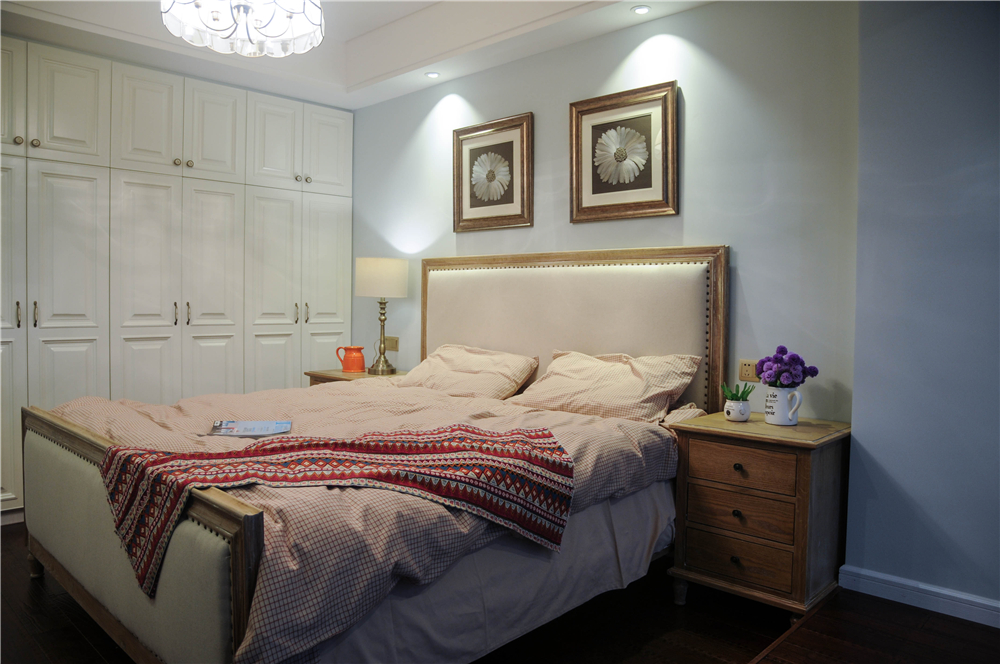 原木定制衣柜價格貴不貴?(圖3) 原木定制衣柜價格貴不貴?(圖3)