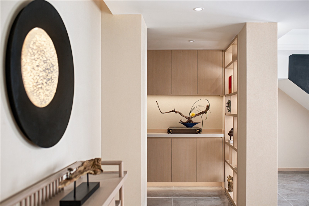 哪些柜子能設計無把手,有什么優點?(圖1) 哪些柜子能設計無把手,有什么優點?(圖1)